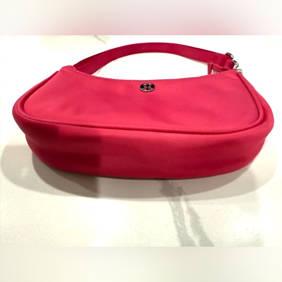 NWOT-Lululemon City Essentials Mini 1L Shoulder Bag-Raspberry Pink - Picture 2 of 14
